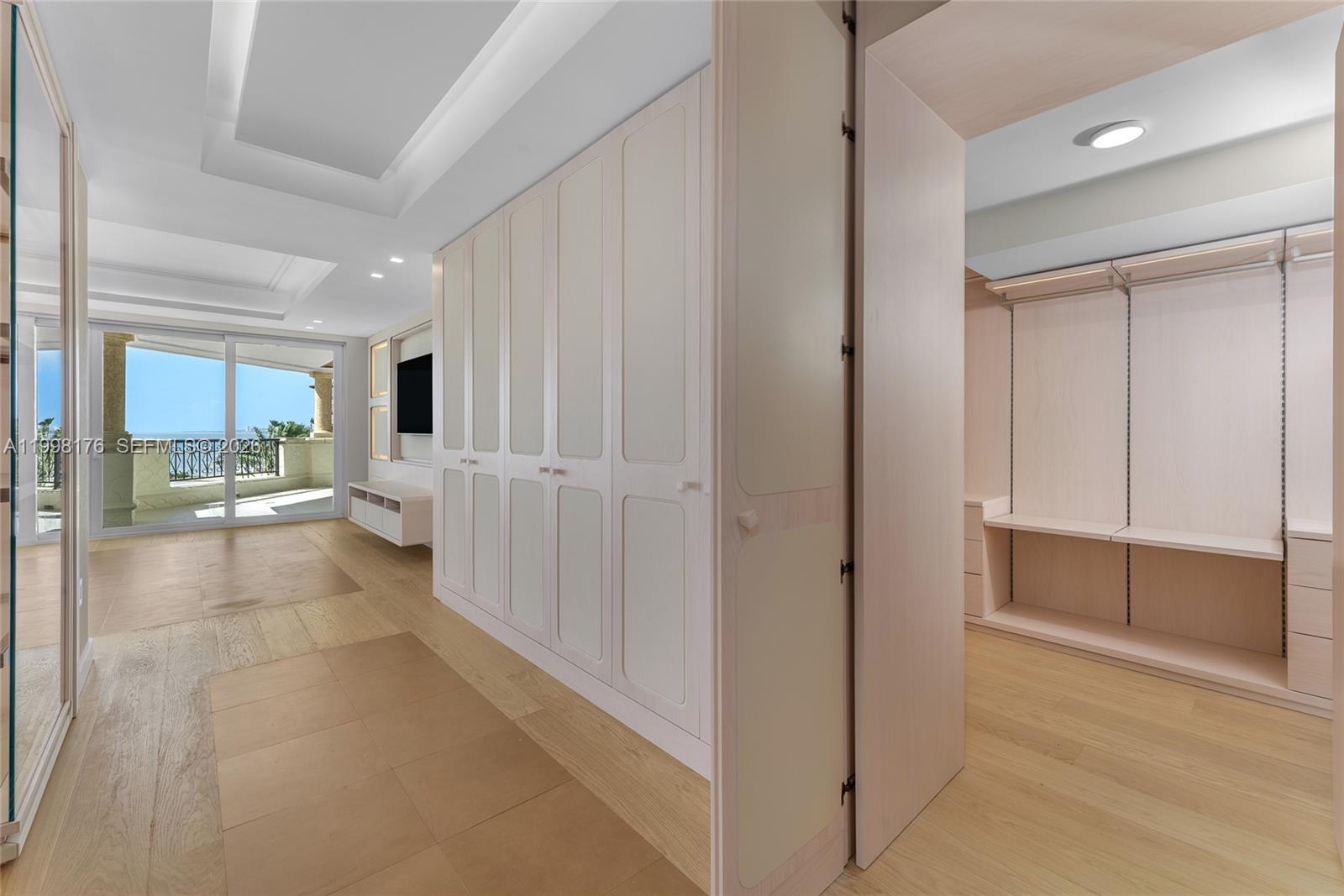 7445 Fisher Is Dr #7445 Miami Beach, FL 33109