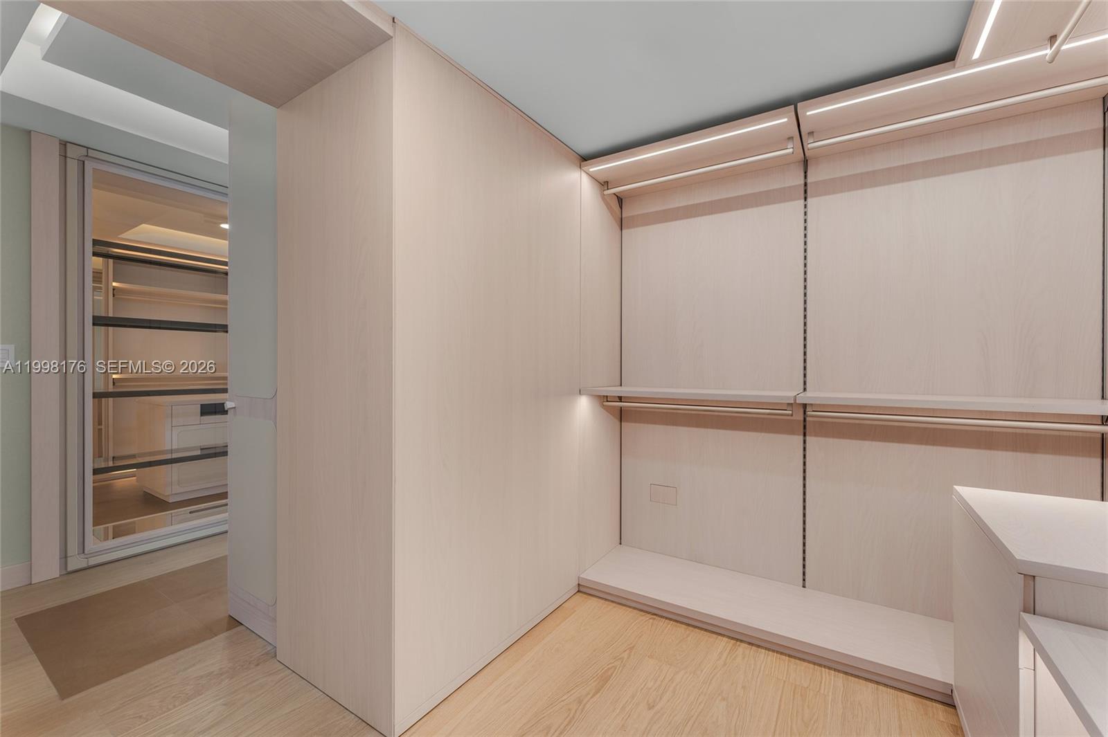 7445 Fisher Is Dr #7445 Miami Beach, FL 33109