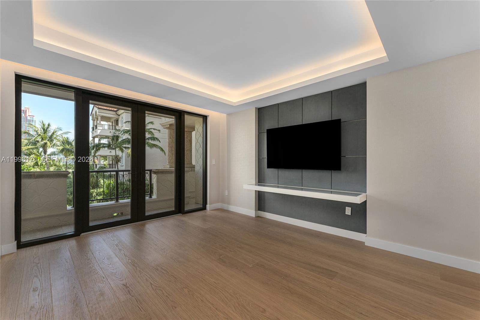 7445 Fisher Is Dr #7445 Miami Beach, FL 33109