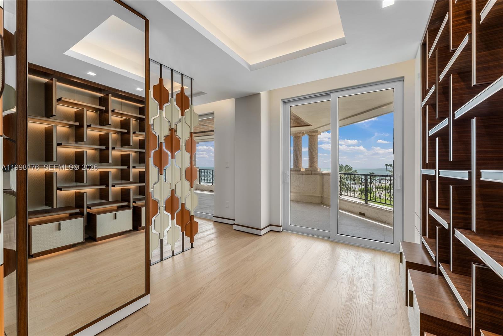 7445 Fisher Is Dr #7445 Miami Beach, FL 33109