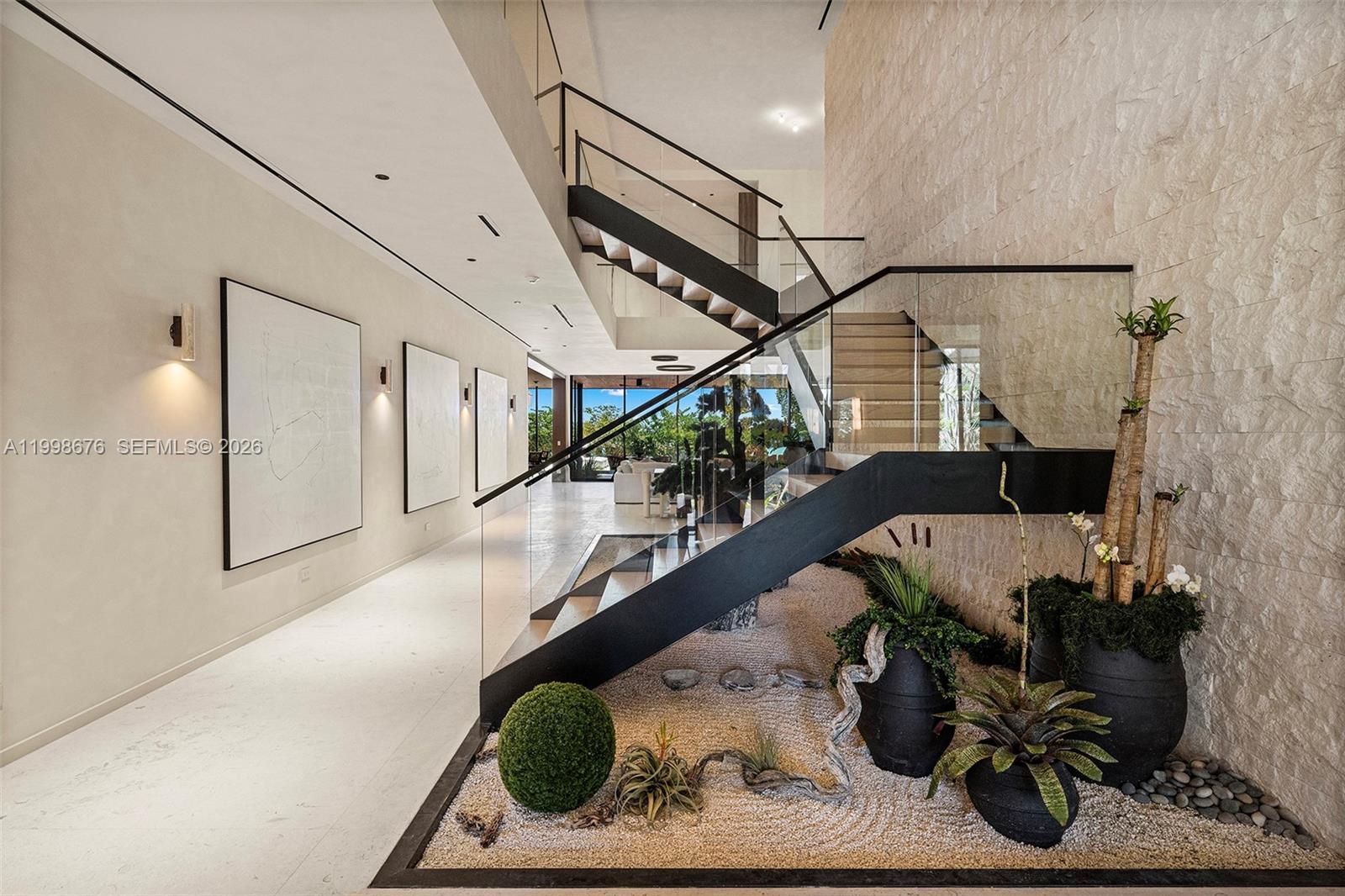 9640 W Broadview Dr Bay Harbor Islands, FL 33154