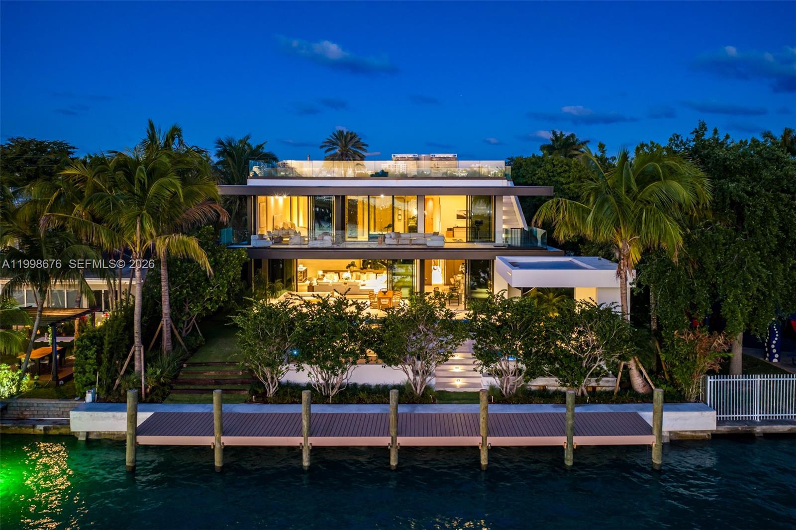 9640 W Broadview Dr Bay Harbor Islands, FL 33154