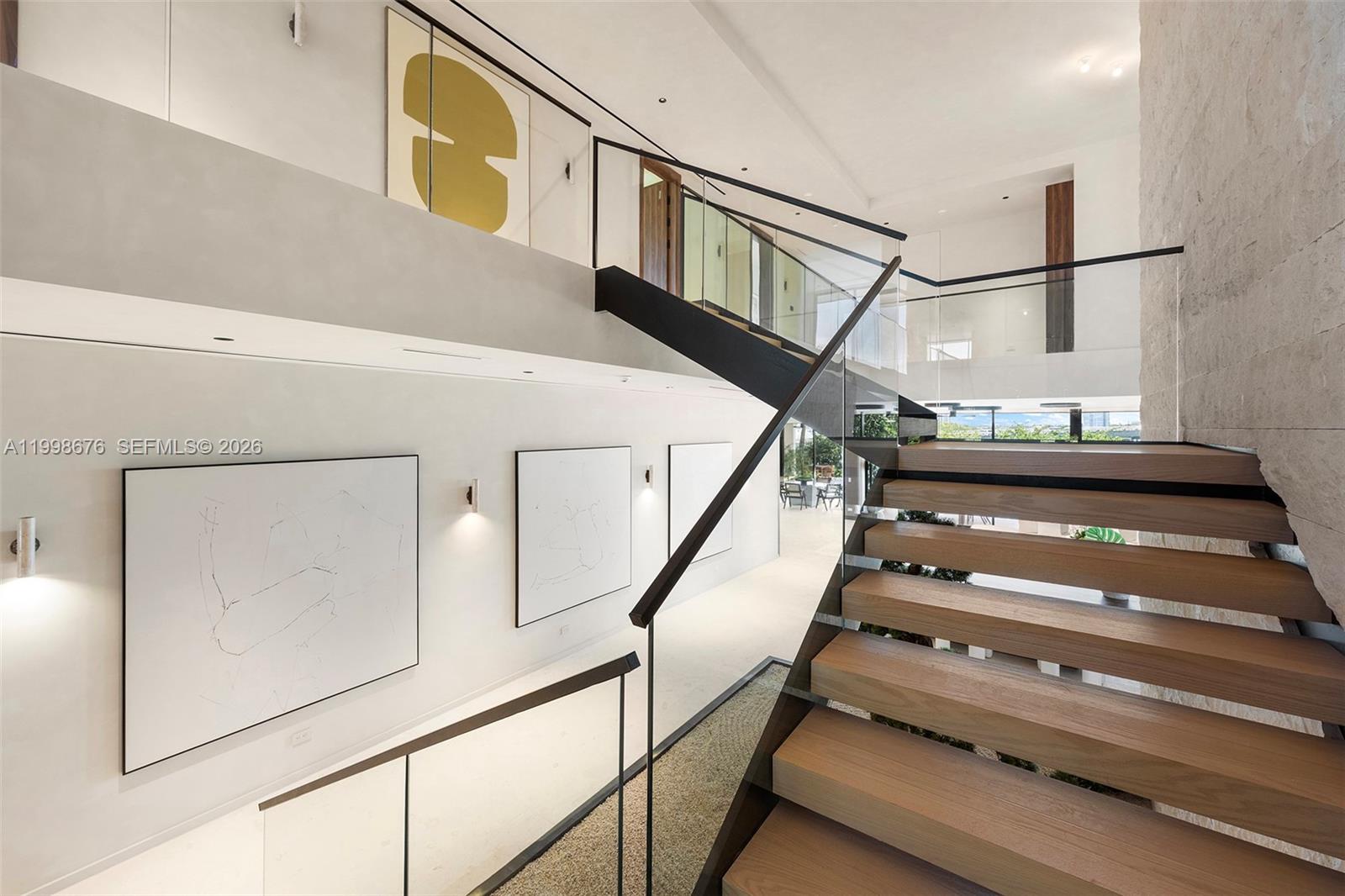 9640 W Broadview Dr Bay Harbor Islands, FL 33154