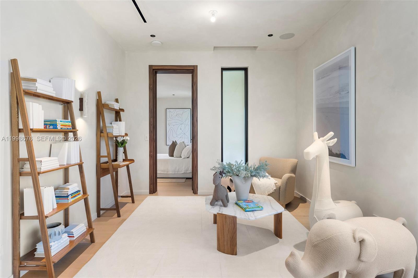 9640 W Broadview Dr Bay Harbor Islands, FL 33154