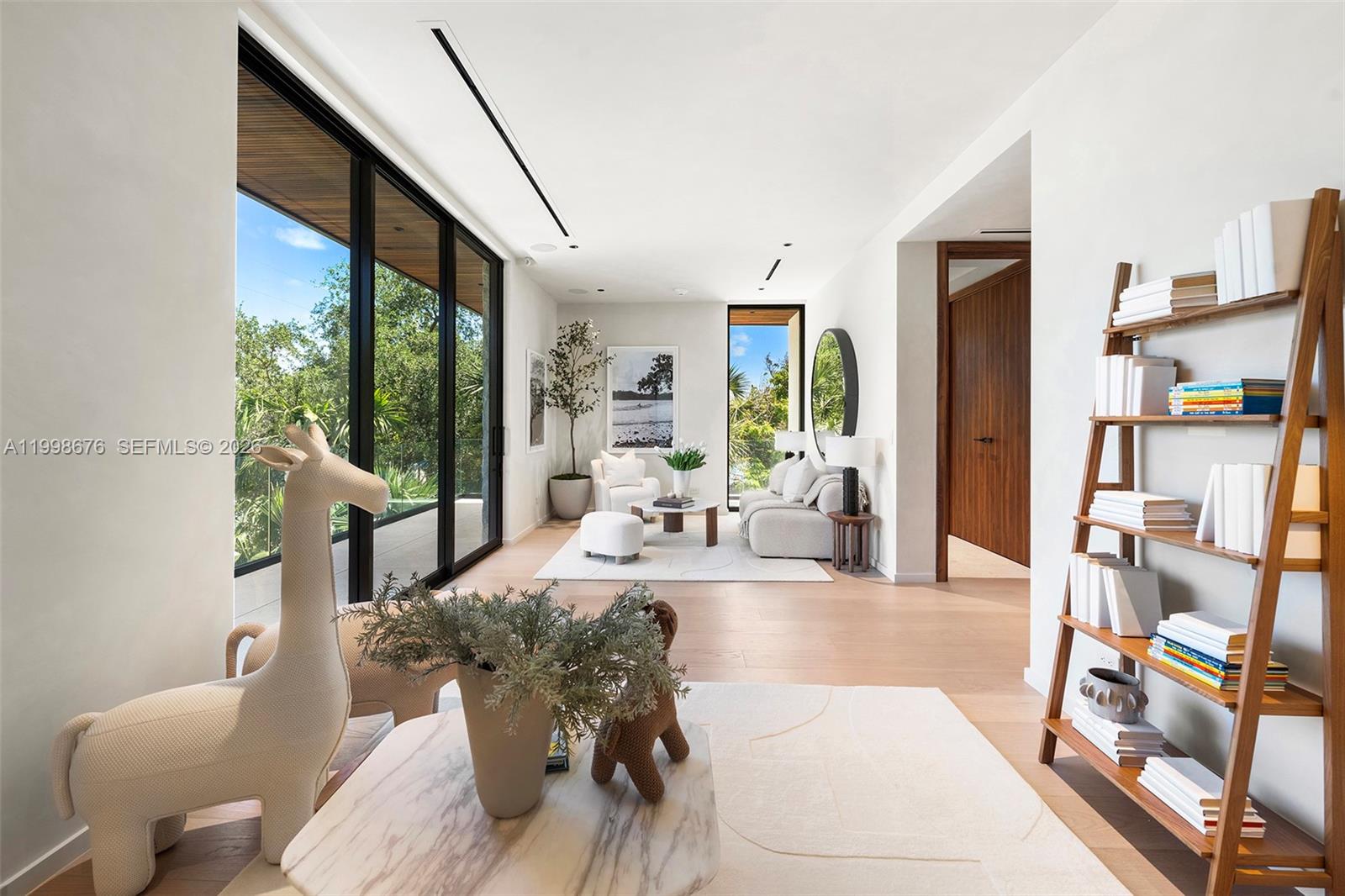 9640 W Broadview Dr Bay Harbor Islands, FL 33154