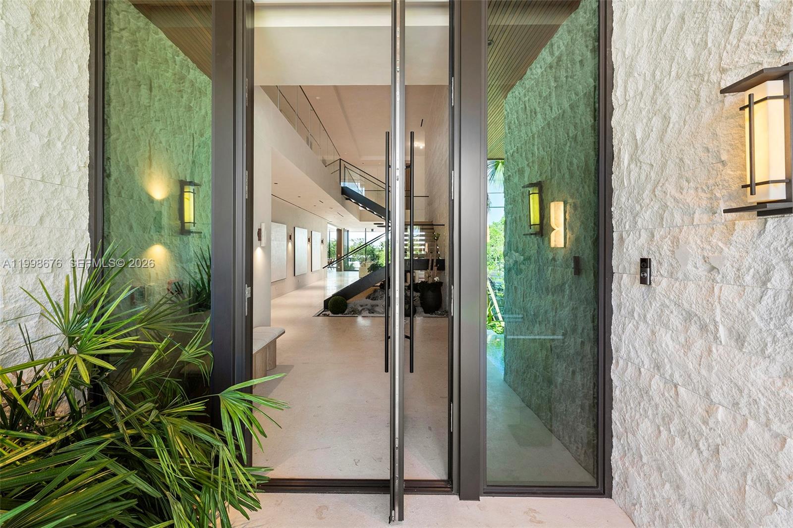 9640 W Broadview Dr Bay Harbor Islands, FL 33154