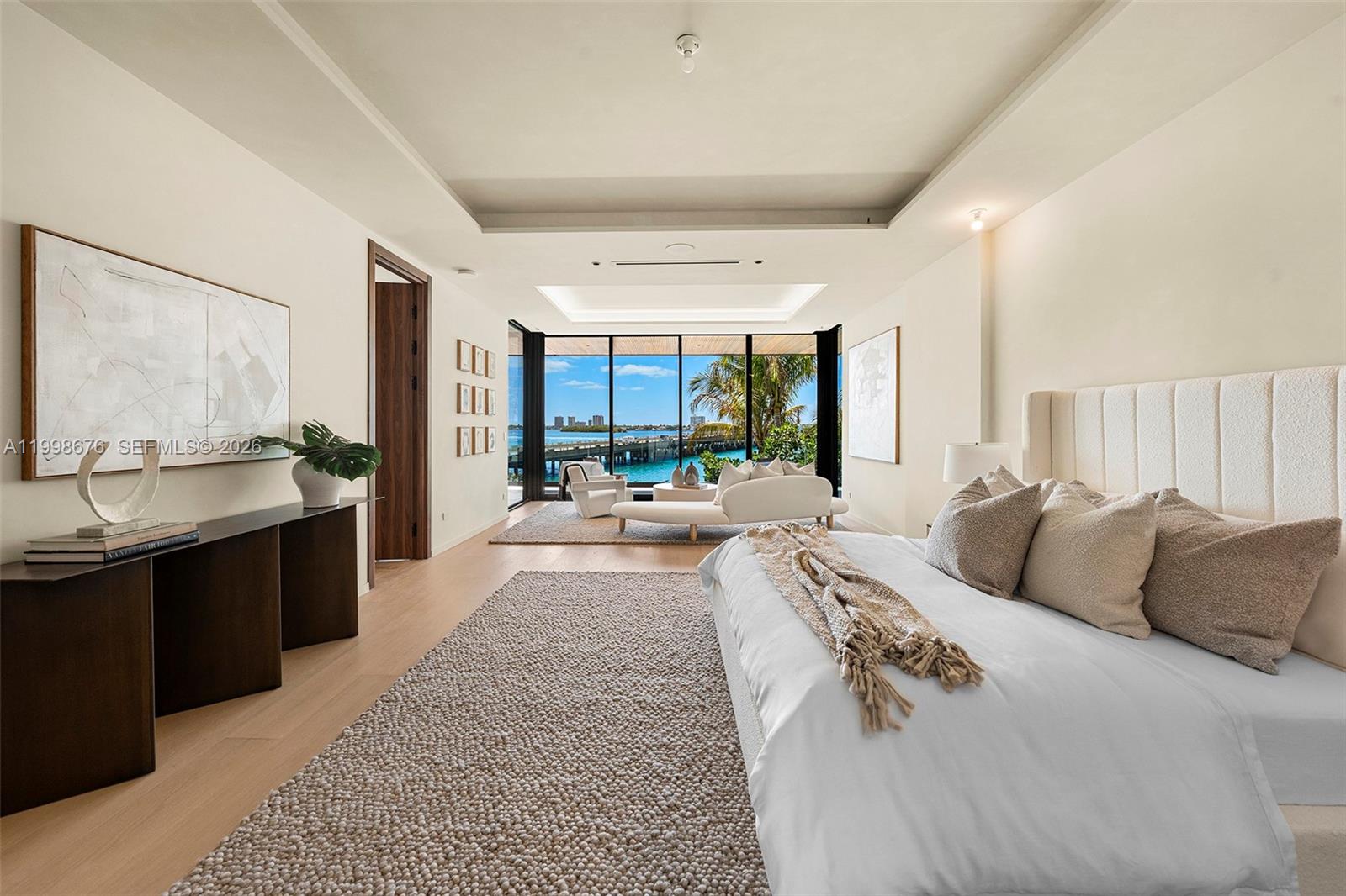 9640 W Broadview Dr Bay Harbor Islands, FL 33154