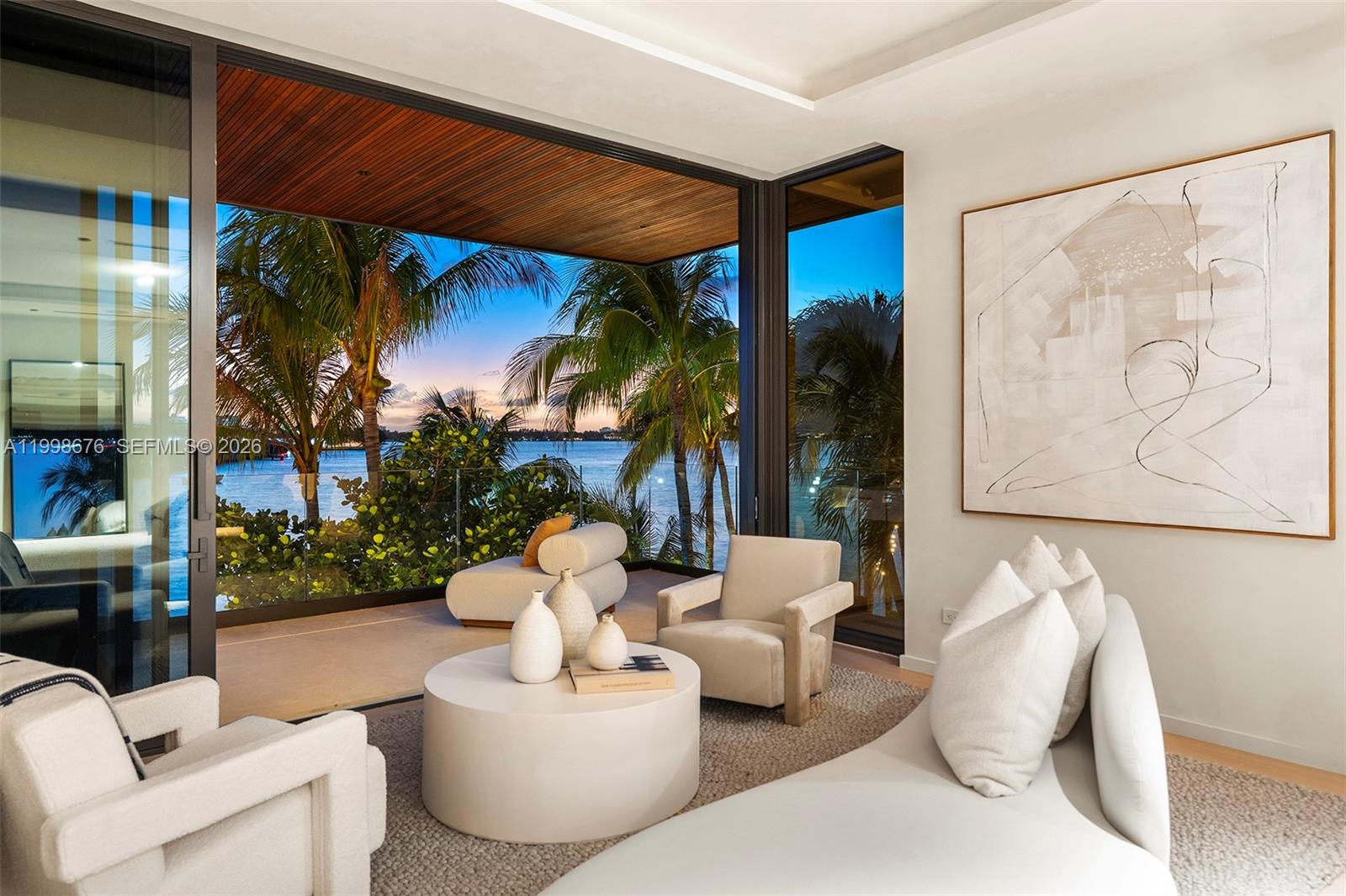 9640 W Broadview Dr Bay Harbor Islands, FL 33154