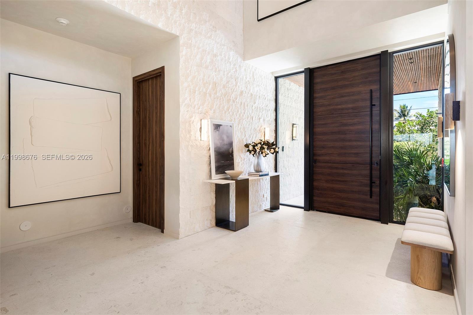 9640 W Broadview Dr Bay Harbor Islands, FL 33154