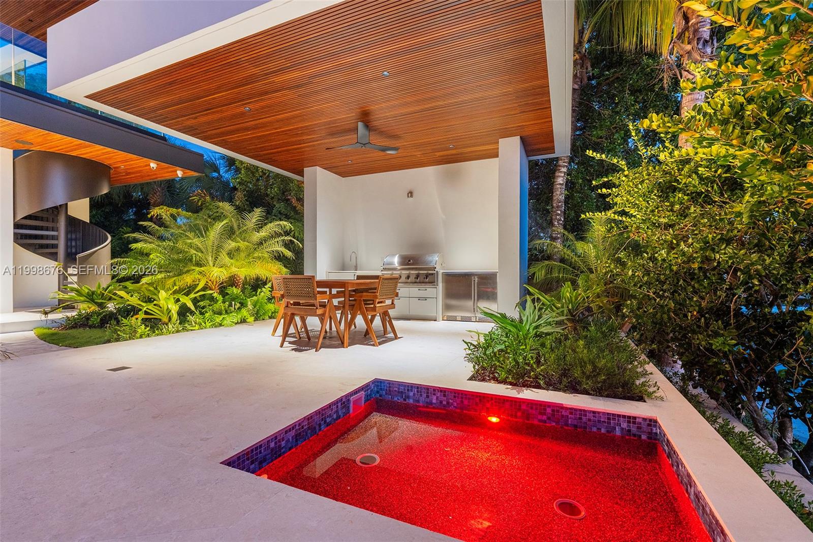 9640 W Broadview Dr Bay Harbor Islands, FL 33154