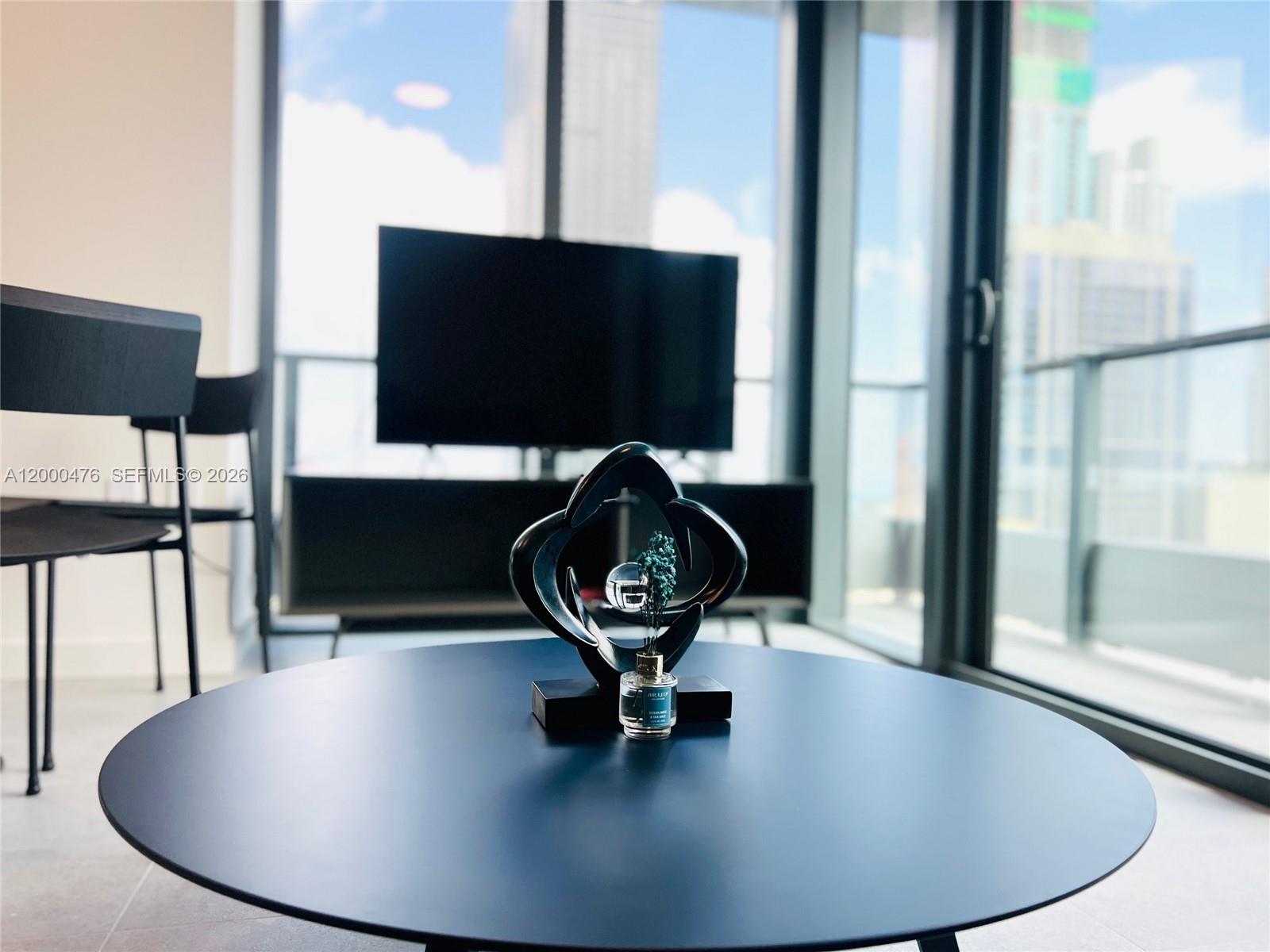 121 NE 25th St #1701 Miami, FL 33132