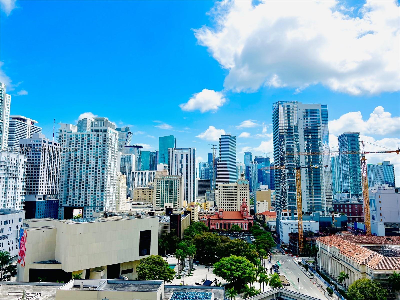 121 NE 25th St #1701 Miami, FL 33132