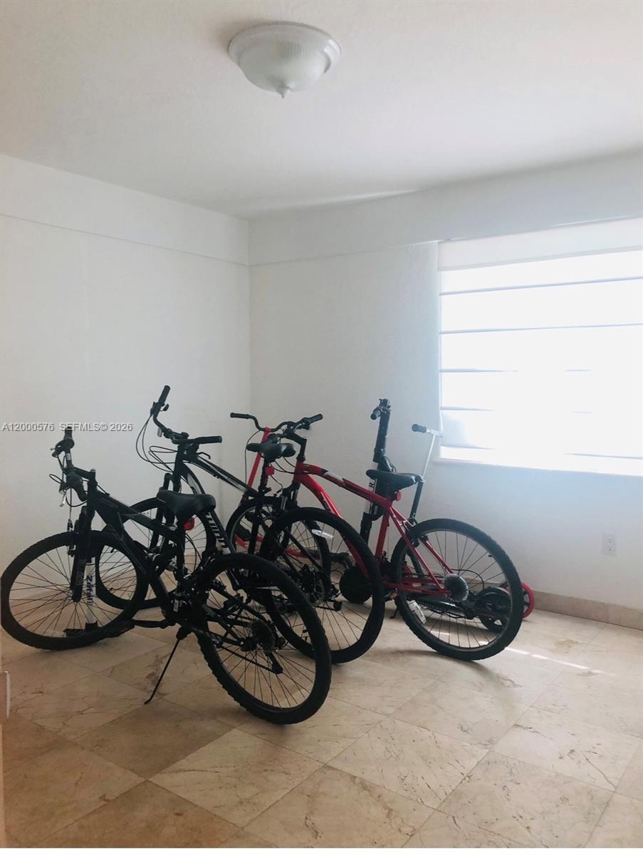 428 SW 28th Rd Miami, FL 33129