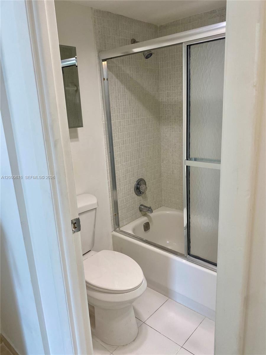 20379 W Country Clb Dr #PH-40 Aventura, FL 33180