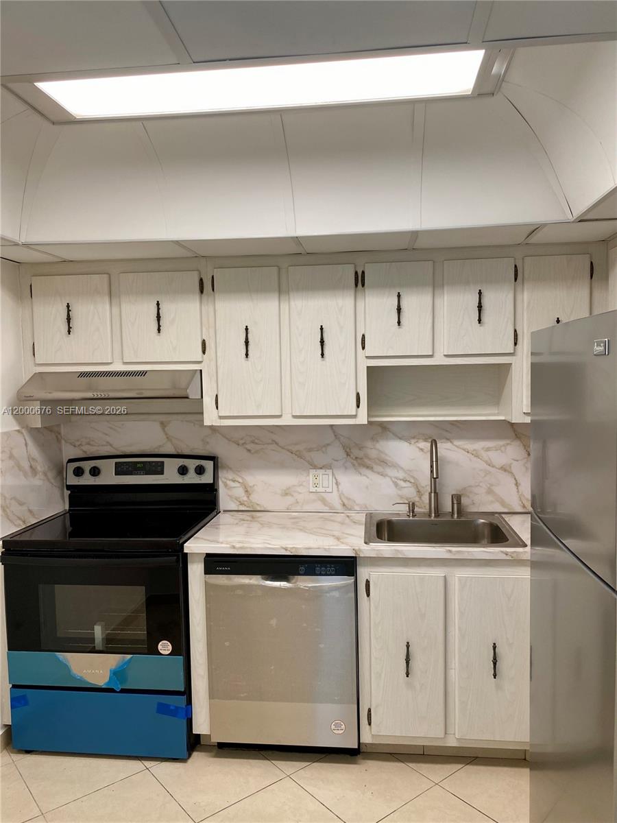 20379 W Country Clb Dr #PH-40 Aventura, FL 33180