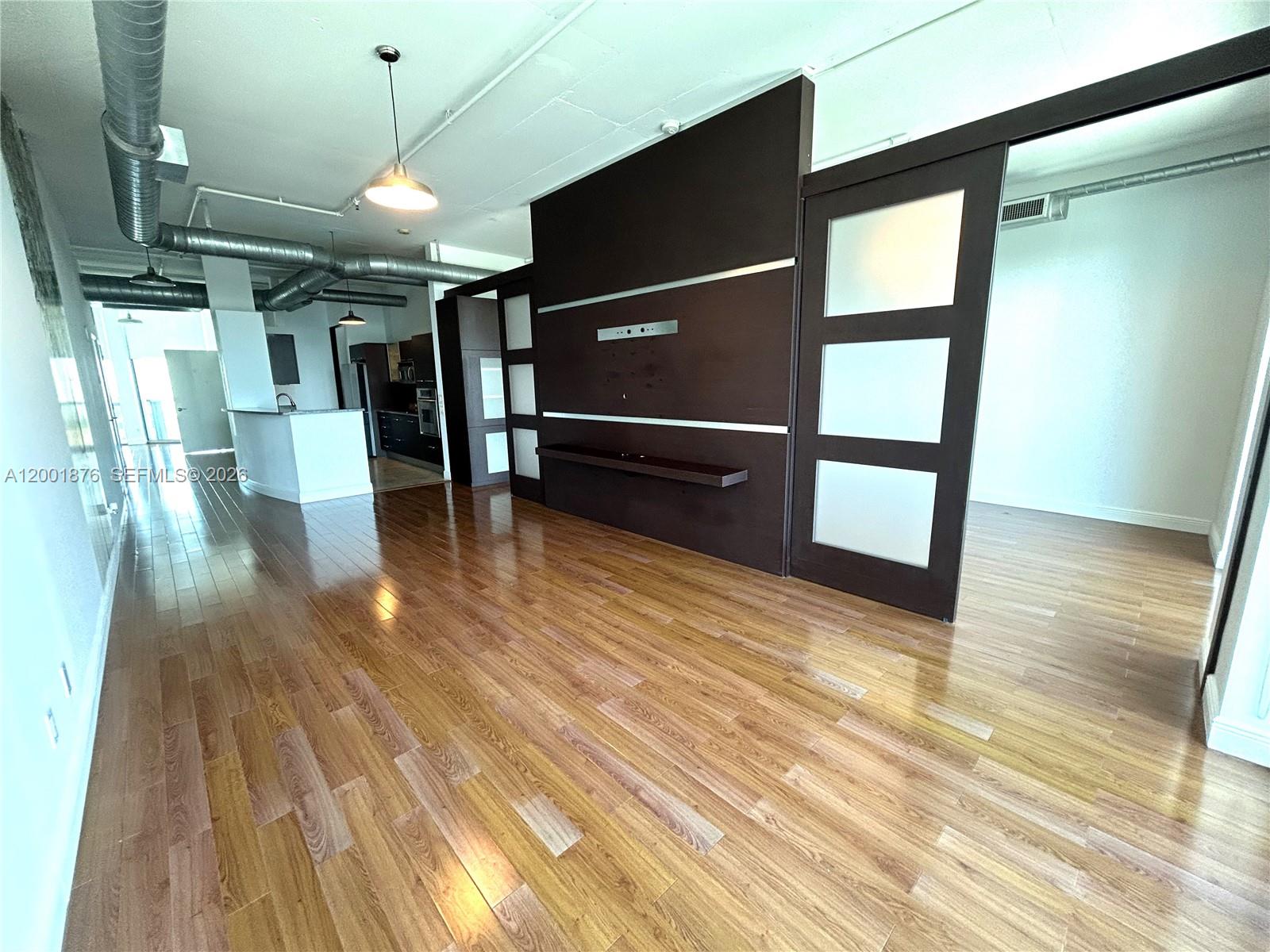 image Uptown Marina Lofts7