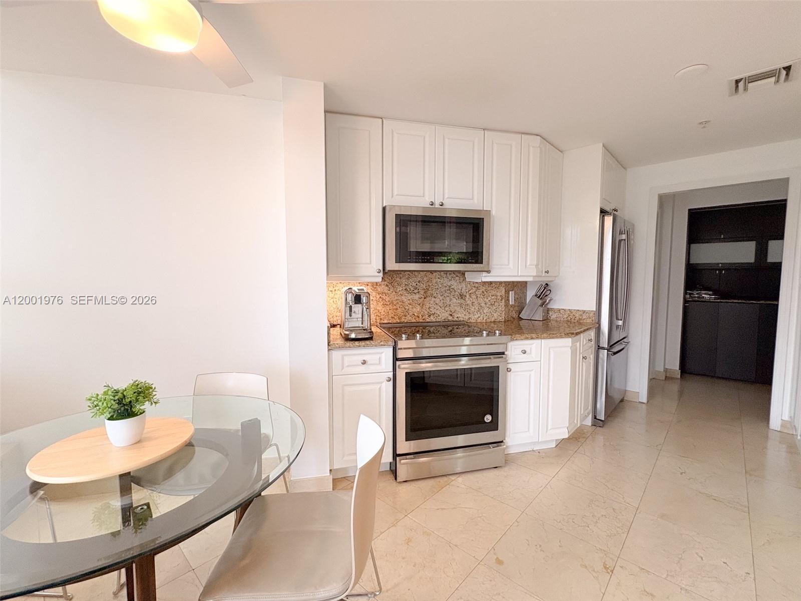 848 Brickell Key Dr #905 Miami, FL 33131