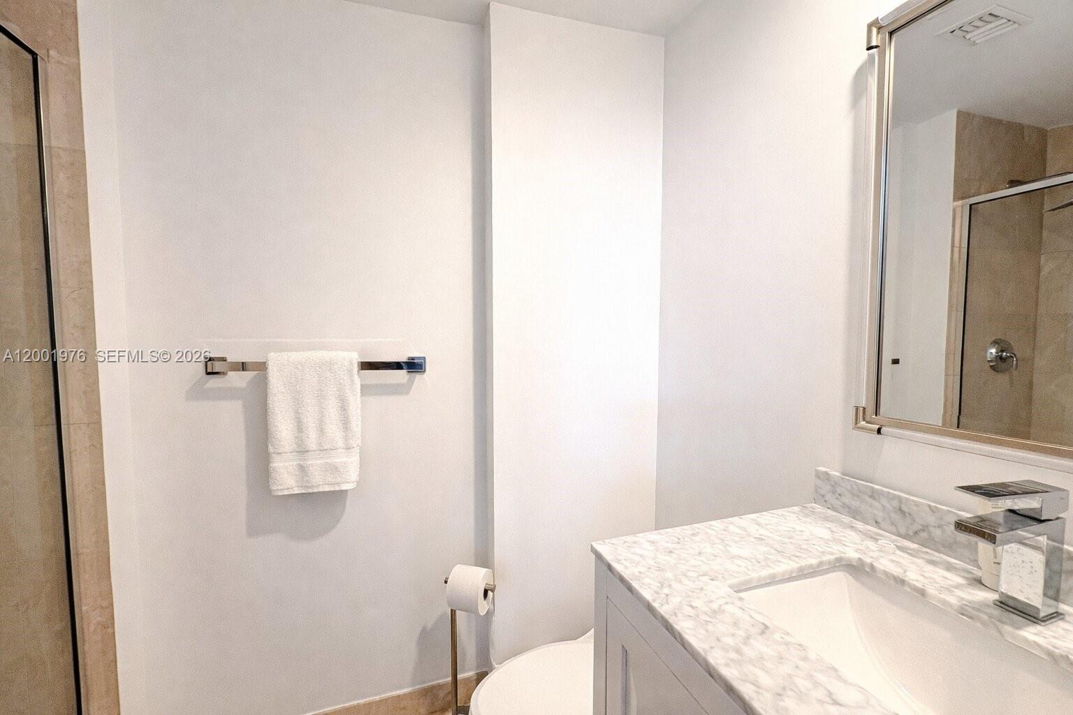 848 Brickell Key Dr #905 Miami, FL 33131