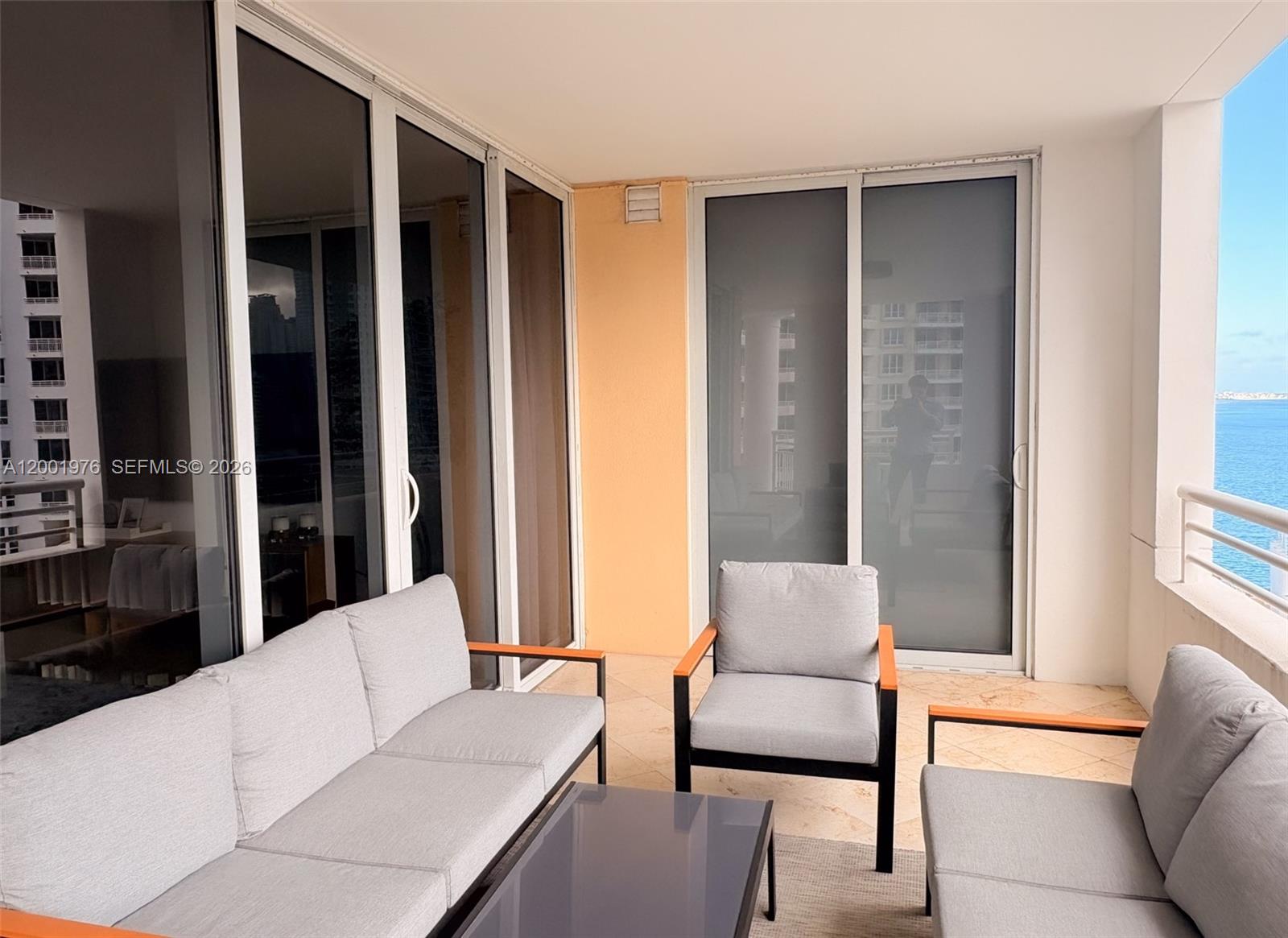 848 Brickell Key Dr #905 Miami, FL 33131