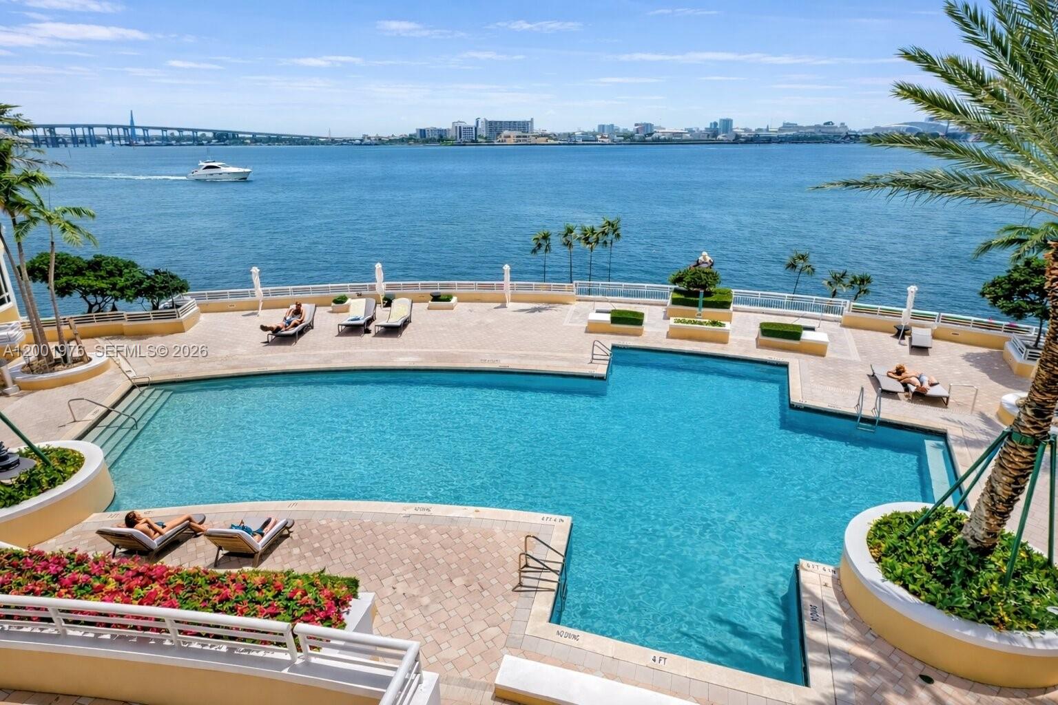 848 Brickell Key Dr #905 Miami, FL 33131