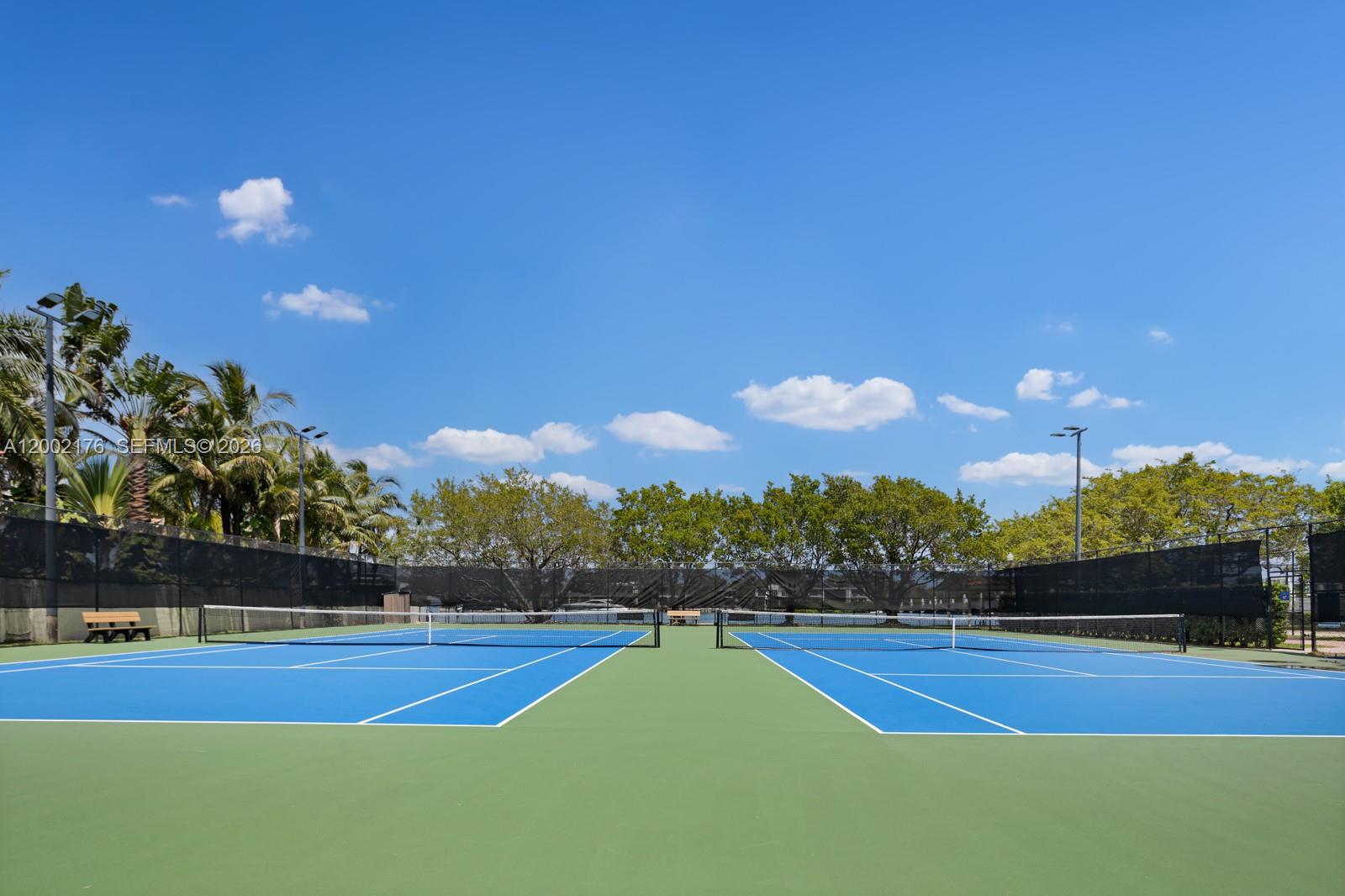 432 S Hibiscus Dr Miami Beach, FL 33139