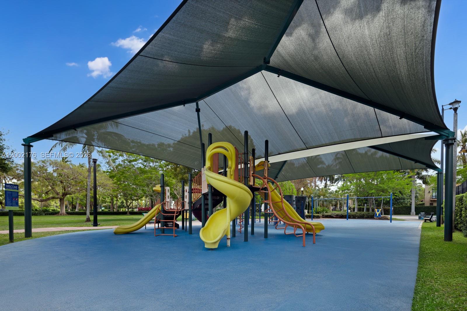 432 S Hibiscus Dr Miami Beach, FL 33139