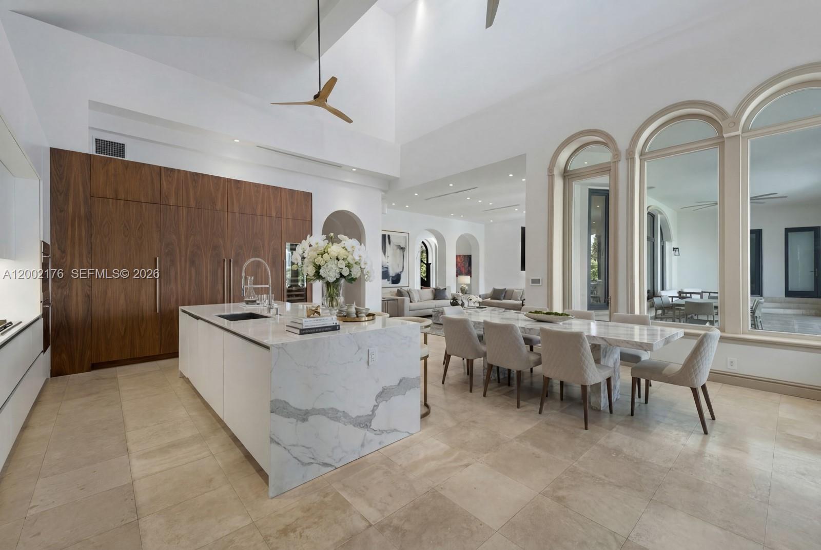 432 S Hibiscus Dr Miami Beach, FL 33139