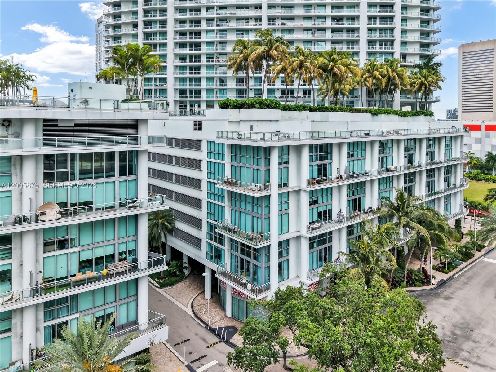 90 SW 3rd St #TH 308 Miami, FL 33130