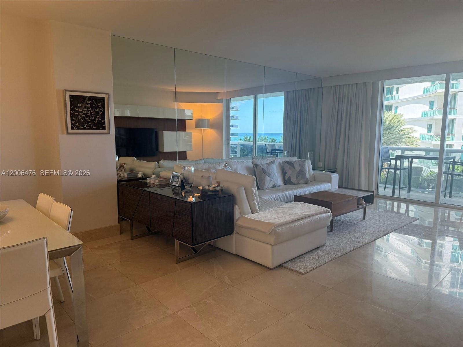 image Harbour House16