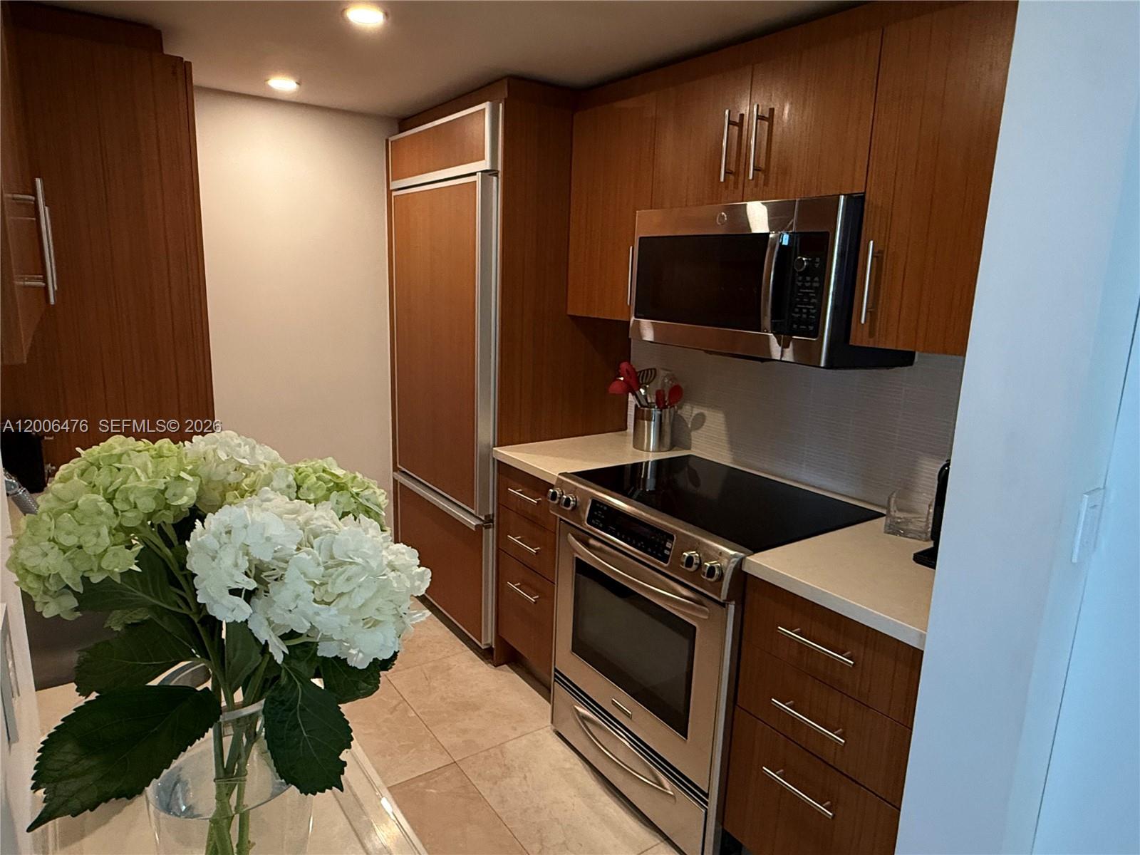 image Harbour House36