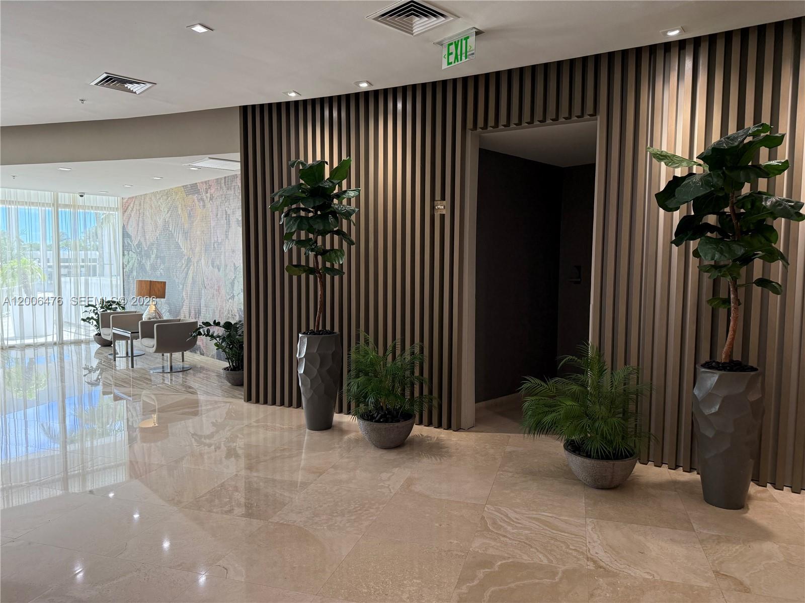 image Harbour House54