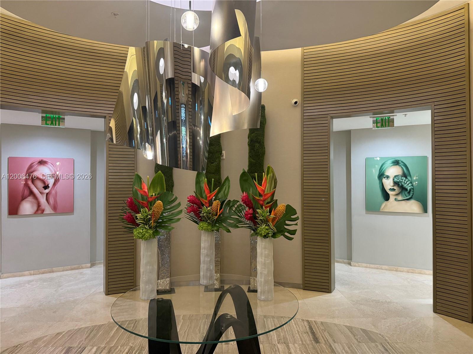 image Harbour House5