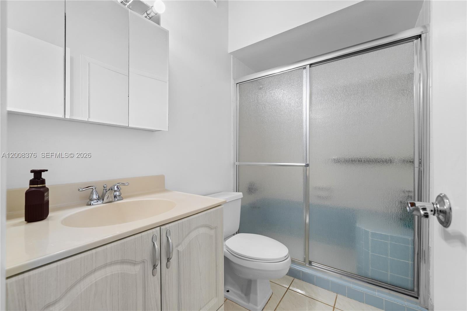 2679 S Parkview Dr Hallandale Beach, FL 33009