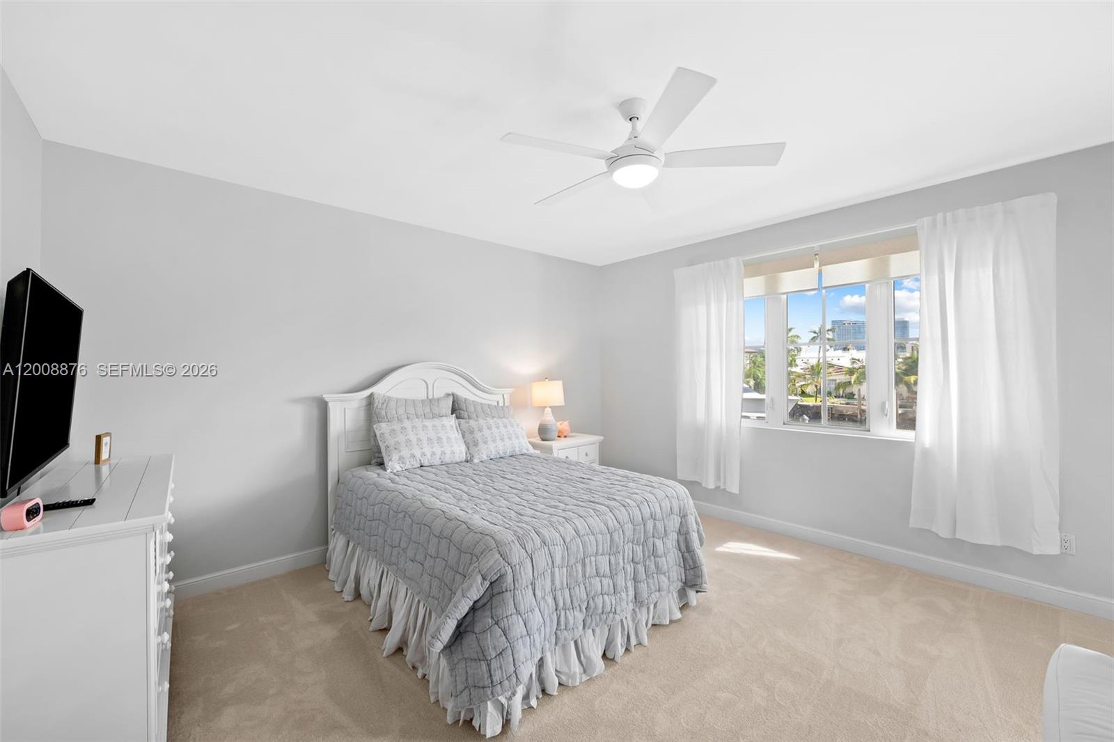 1414 SE 12th St #1B Fort Lauderdale, FL 33316