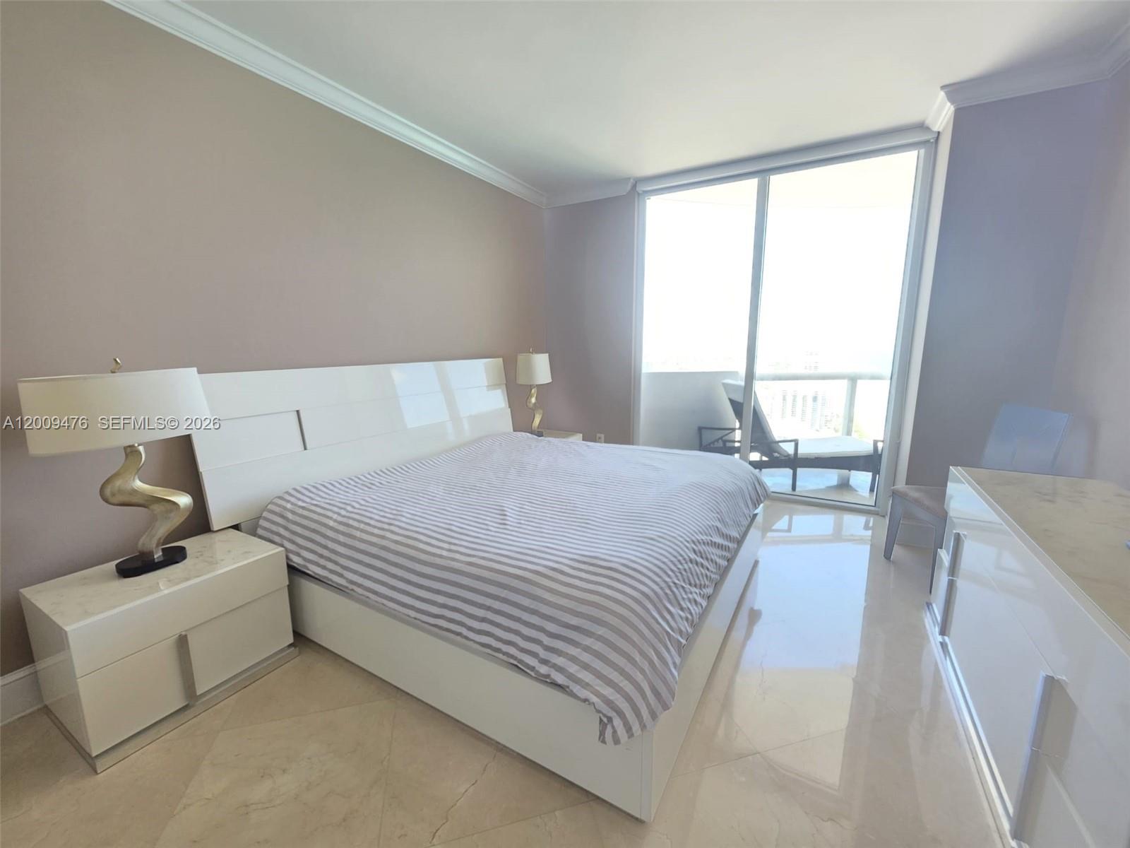 image Akoya9