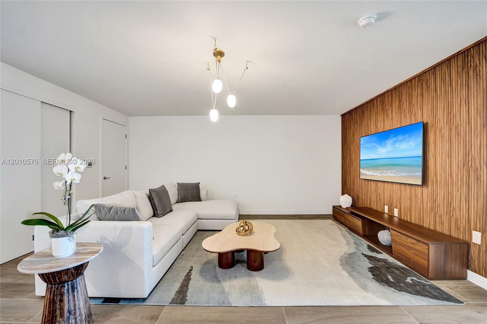 900 N Ocean Blvd #1904 Pompano Beach, FL 33062
