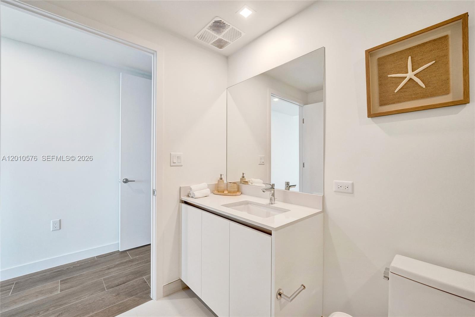 900 N Ocean Blvd #1904 Pompano Beach, FL 33062