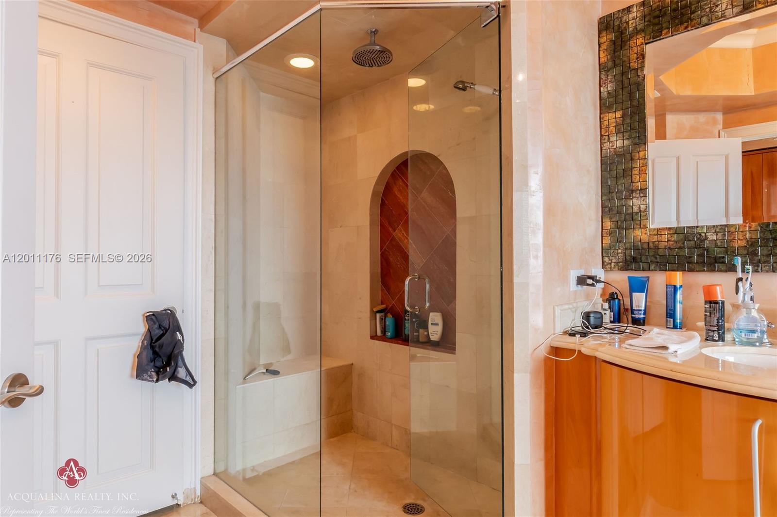 17875 Collins Ave #4001 Sunny Isles Beach, FL 33160
