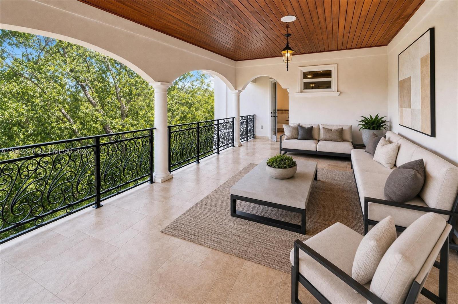 7480 SW 100th St Pinecrest, FL 33156