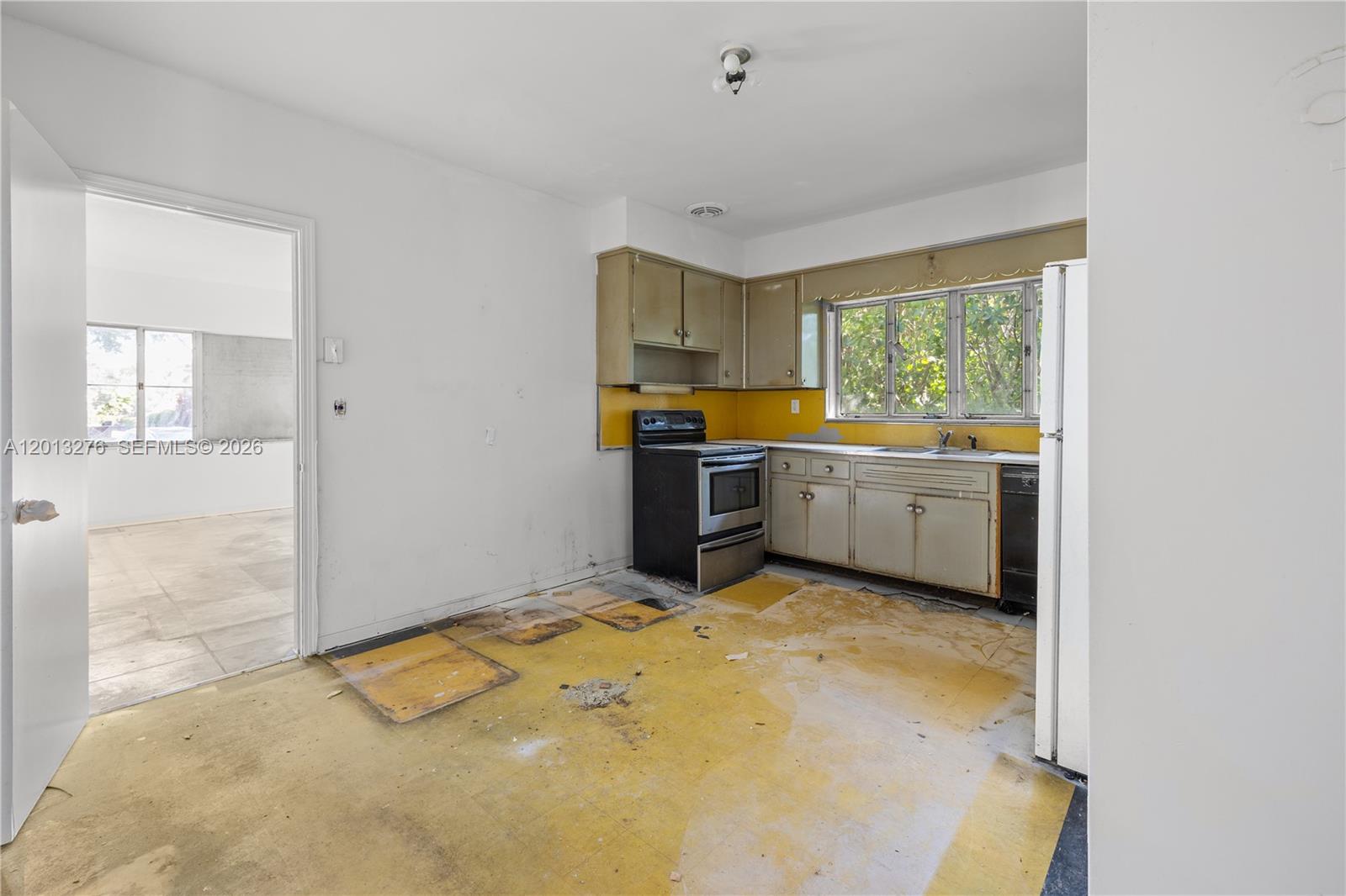 427 Grand Concourse Miami Shores, FL 33138