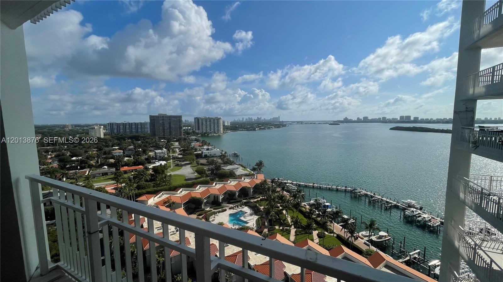 4000 Towerside Ter #1903