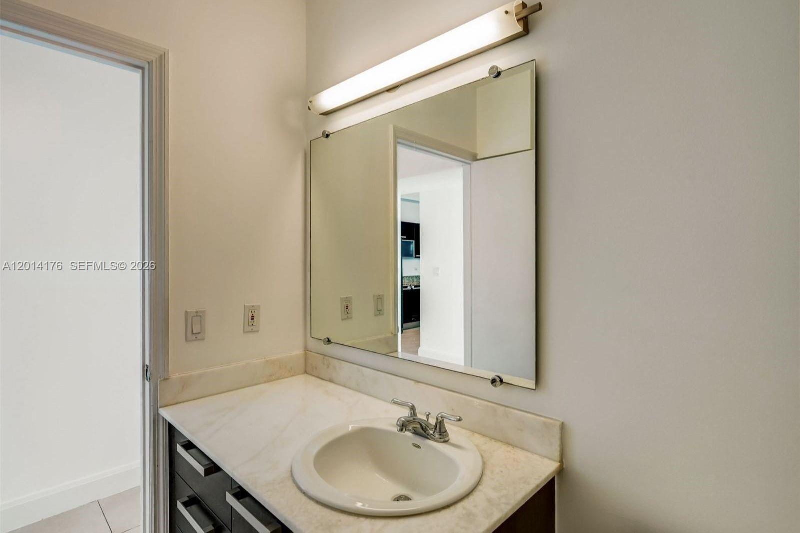 2525 SW 3rd Ave #1009 Miami, FL 33129