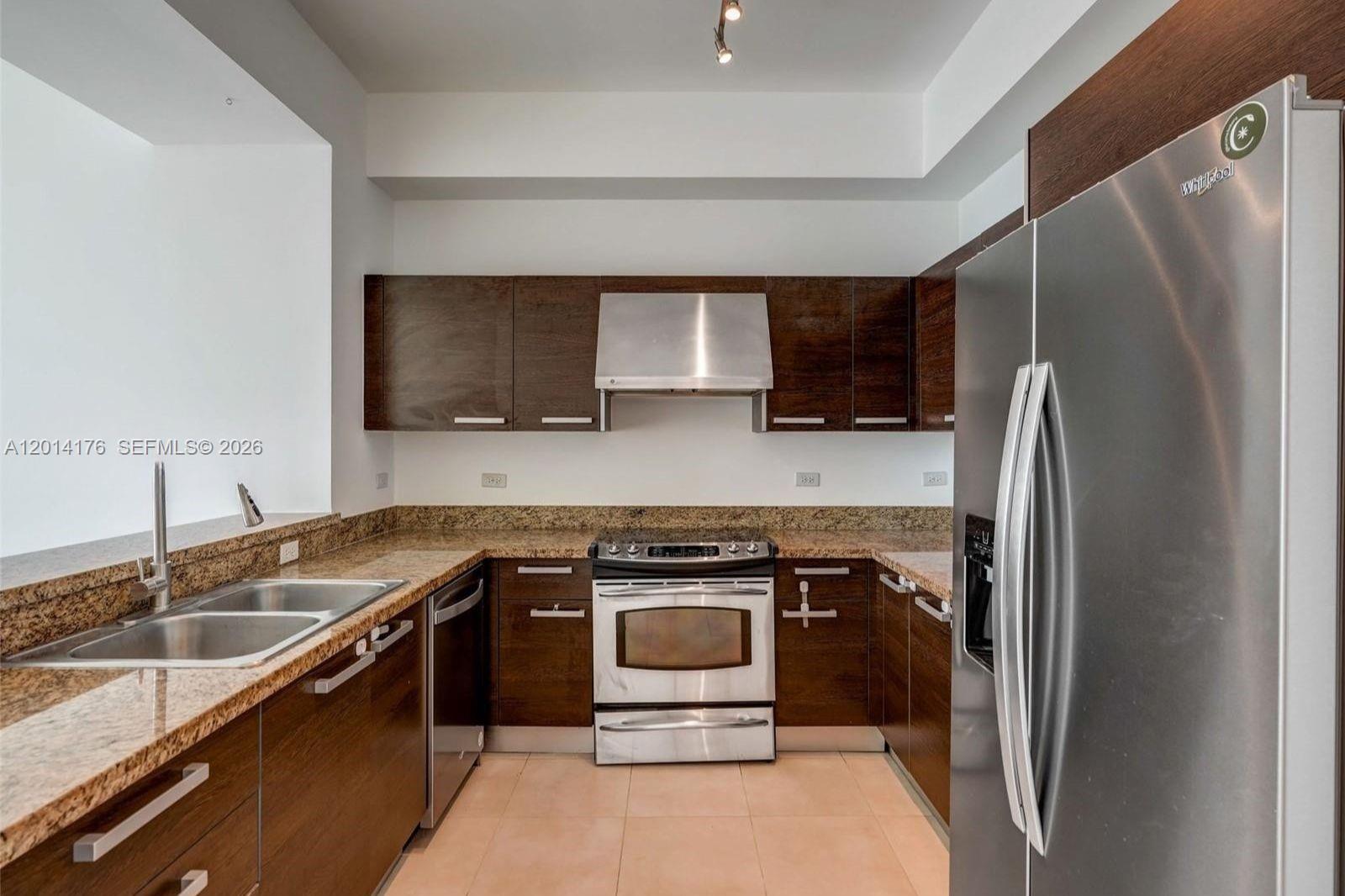 2525 SW 3rd Ave #1009 Miami, FL 33129