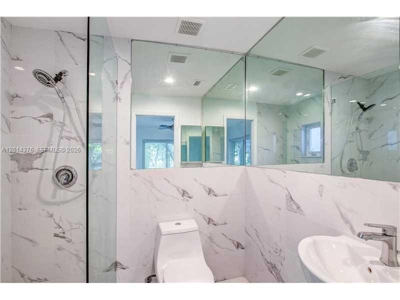 4091 Matheson Ave Miami, FL 33133