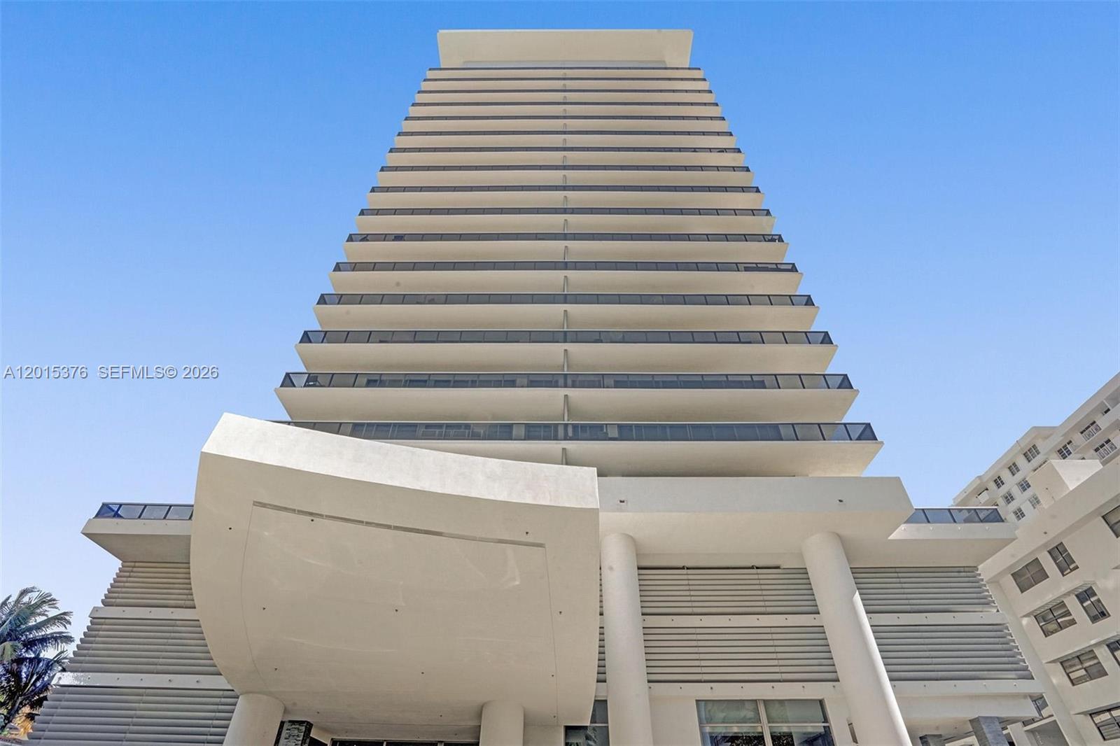 5875 Collins Ave #1803 Miami Beach, FL 33140