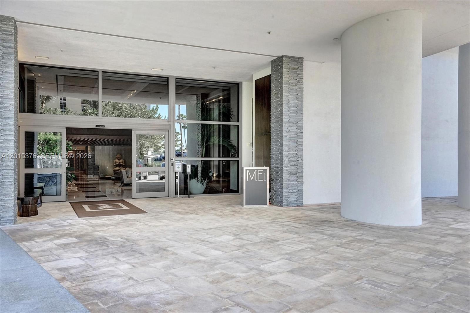 5875 Collins Ave #1803 Miami Beach, FL 33140