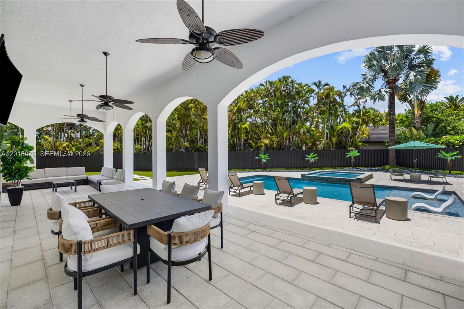 9881 SW 148th Ter Miami, FL 33176