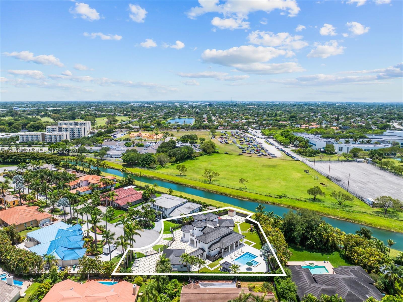 9881 SW 148th Ter Miami, FL 33176