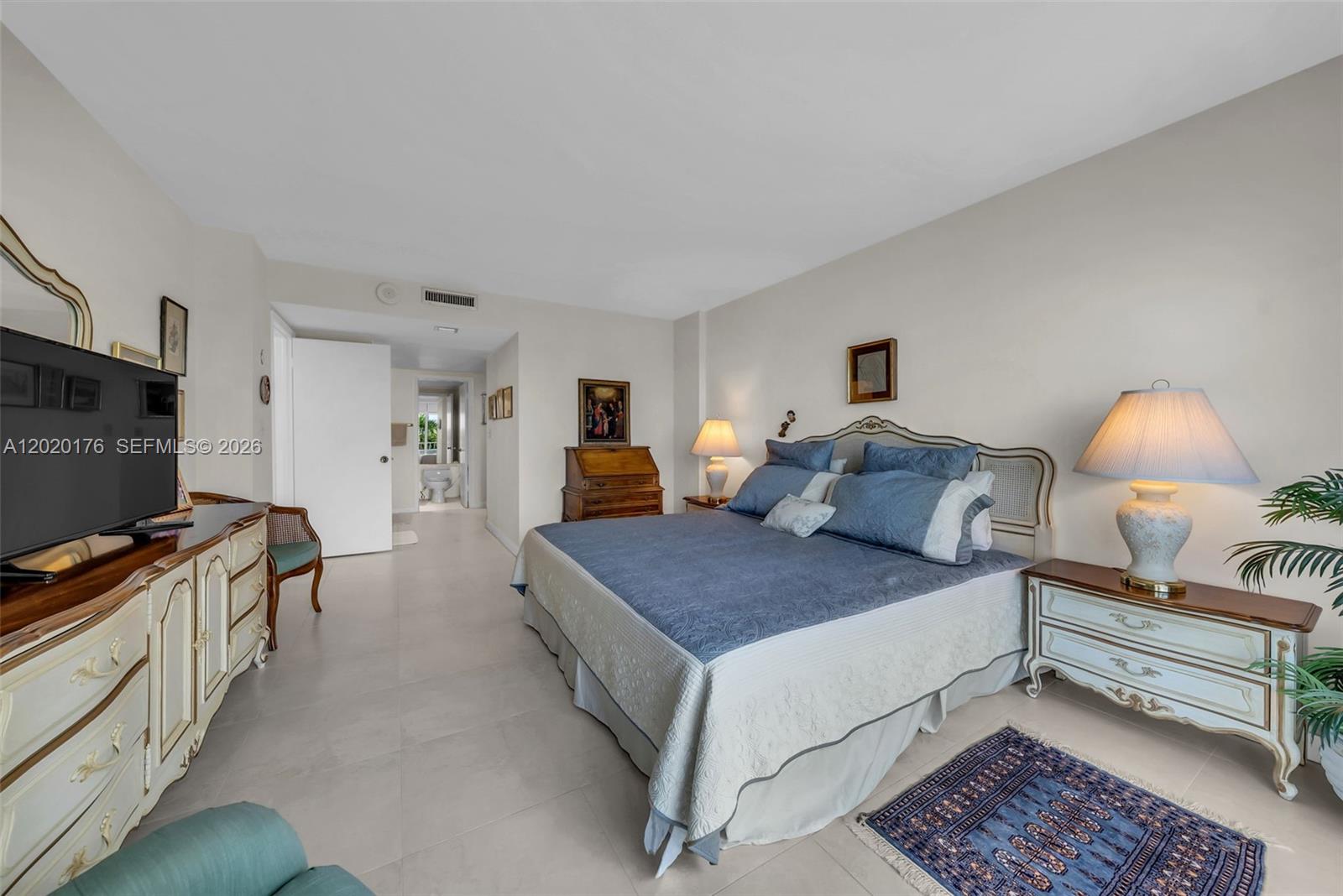 199 Ocean Ln Dr #512 Key Biscayne, FL 33149