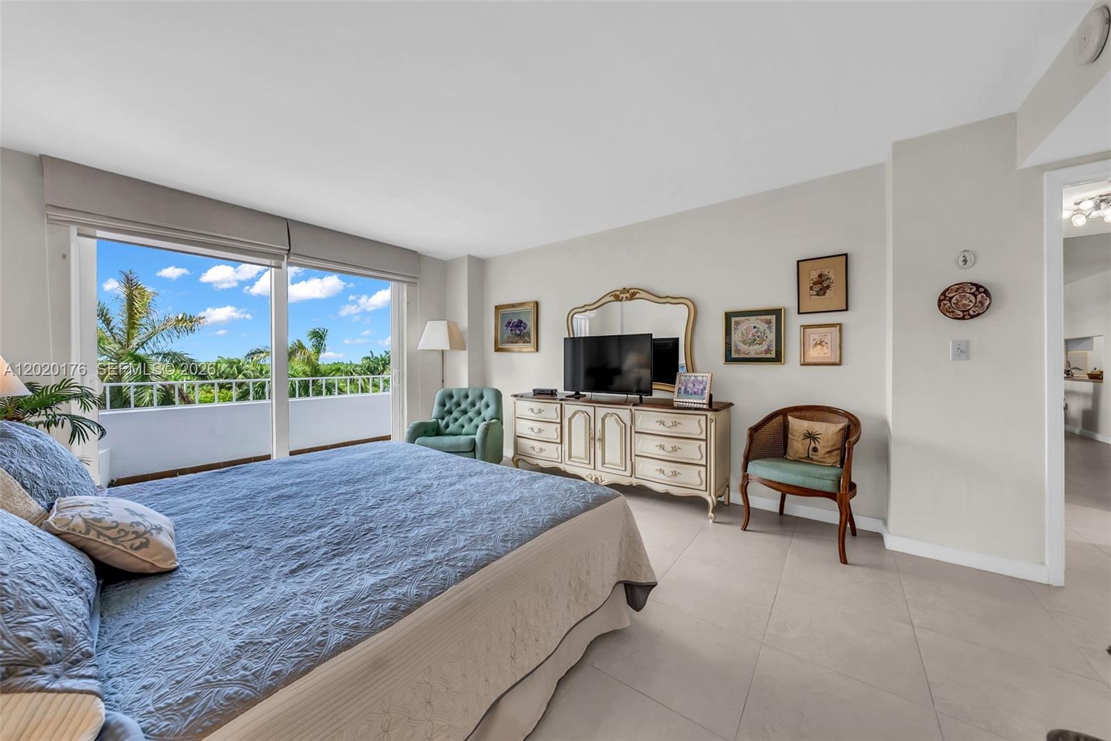 199 Ocean Ln Dr #512 Key Biscayne, FL 33149